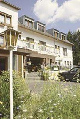 фото отеля Hotel Zum Felsenkeller Lichtenfels-Sachsenberg