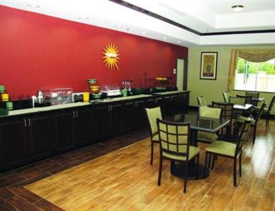 фото отеля La Quinta Inn & Suites Ennis