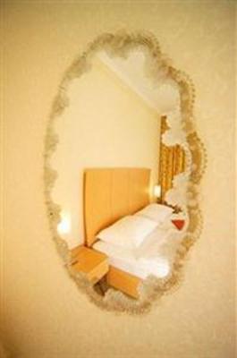 фото отеля Strandhotel Alte Donau