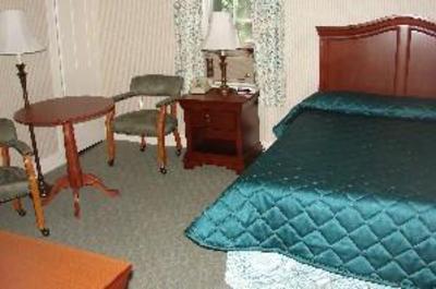 фото отеля Storybook Inn & Suites