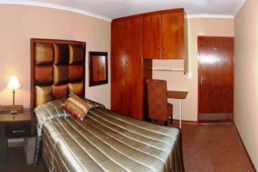 фото отеля Lentha’s Lodge Bloemfontein