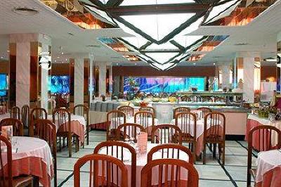 фото отеля H Top Royal Sun Hotel Santa Susanna