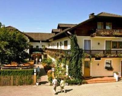 фото отеля Land-Gut-Hotel Gasthof Waldschanke