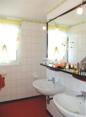 фото отеля Hotel Garni Hexenstuberl