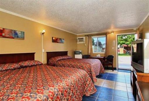 фото отеля Chinook & Oasis Motel