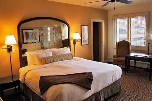 фото отеля Poste Montane Lodge Beaver Creek