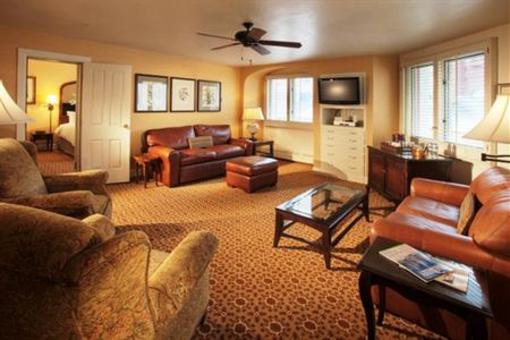 фото отеля Poste Montane Lodge Beaver Creek