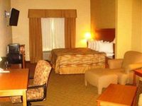 Baymont Inn & Suites Pearsall