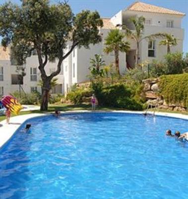 фото отеля Vista Golf Apartments Estepona