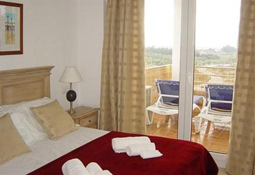 фото отеля Vista Golf Apartments Estepona