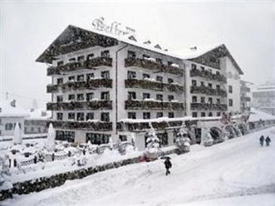 фото отеля Bellevue Hotel Cortina d'Ampezzo
