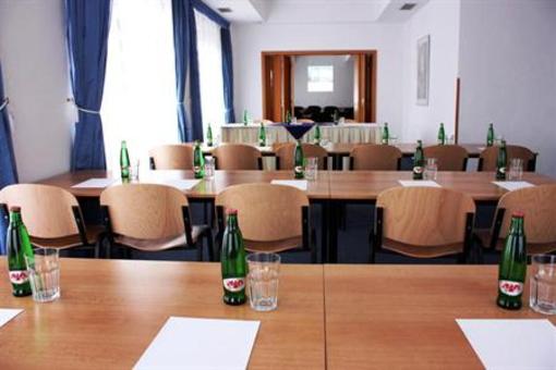 фото отеля Hotel Theresia