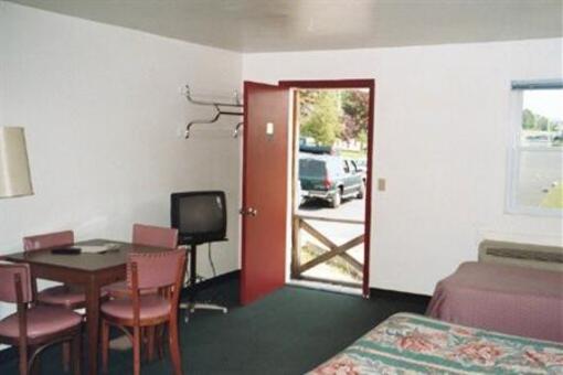 фото отеля Port Lodge Motel Pulaski