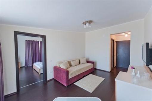 фото отеля Ten Hotel Victory Mamaia Beach