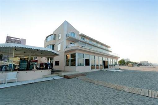 фото отеля Ten Hotel Victory Mamaia Beach