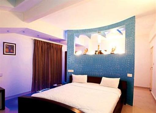 фото отеля Niche Suites
