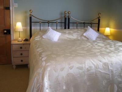 фото отеля Anton Guest House Bed and Breakfast