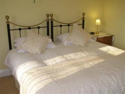 фото отеля Anton Guest House Bed and Breakfast