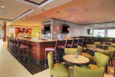 фото отеля Hilton Garden Inn Houston/Pearland