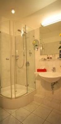фото отеля Hotel Am Elbufer