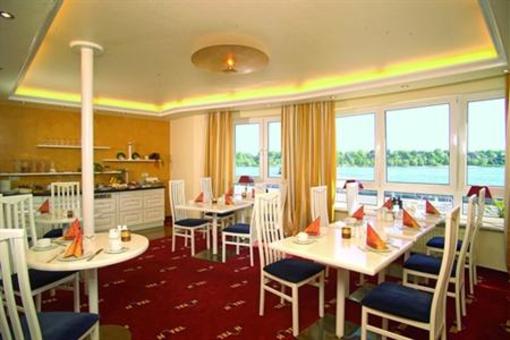 фото отеля Hotel Am Elbufer