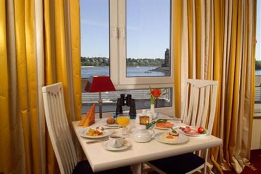 фото отеля Hotel Am Elbufer