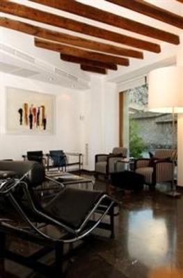 фото отеля Hotel Desbrull