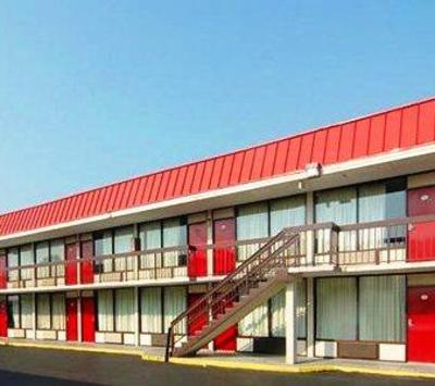 фото отеля Econo Lodge Civic Center