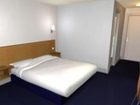 фото отеля Travelodge Chessington Tolworth