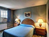 Budget Host Inn Riverhead