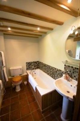 фото отеля Frasers Hotel Ashford