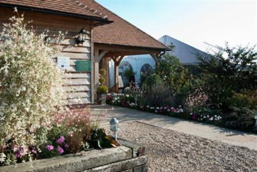 фото отеля Frasers Hotel Ashford