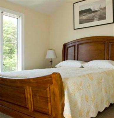 фото отеля Santuit Inn Mashpee