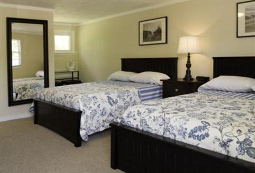 фото отеля Santuit Inn Mashpee