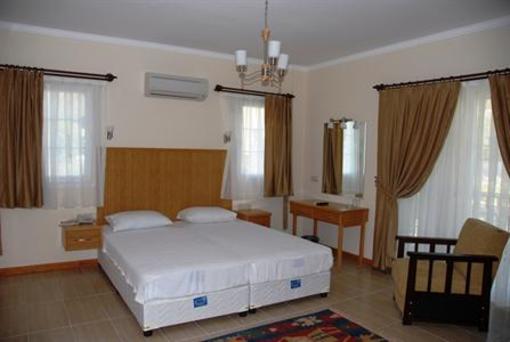 фото отеля Hotel Dalos