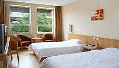 фото отеля Lee Yue Wan Business Hotel
