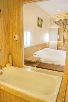 фото отеля Lee Yue Wan Business Hotel