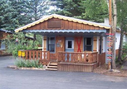 фото отеля Alpine Lodge & Hotel