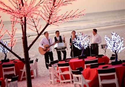 фото отеля Marriott Beach Resort Marco Island