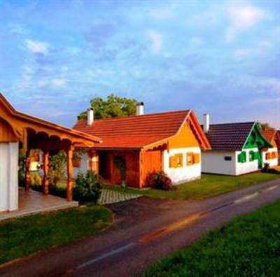 фото отеля Patohill Vineyard Village