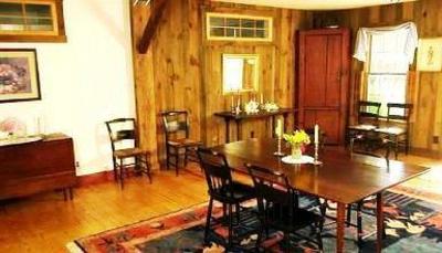 фото отеля Applebutter Inn
