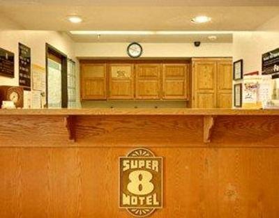 фото отеля Super 8 Motel Greensburg (Pennsylvania)