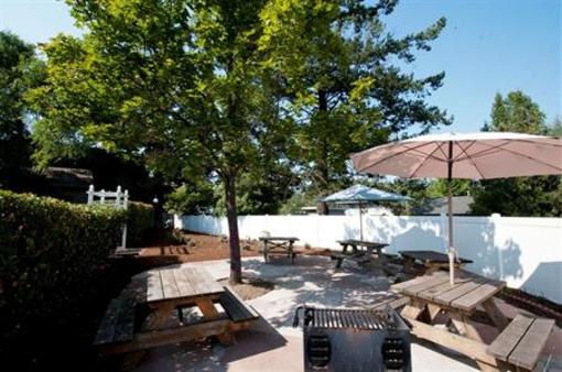 фото отеля Flagship Inn of Ashland