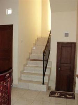 фото отеля Rumah Kaka Family Guest House