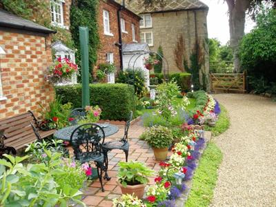 фото отеля Beech Cottage Bed & Breakfast Milton Keynes