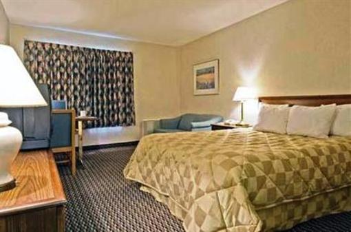 фото отеля Days Inn Prince Albert