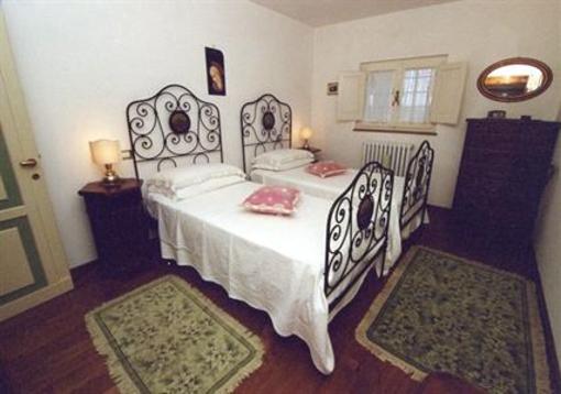 фото отеля Charming Apartments Villa Nuba