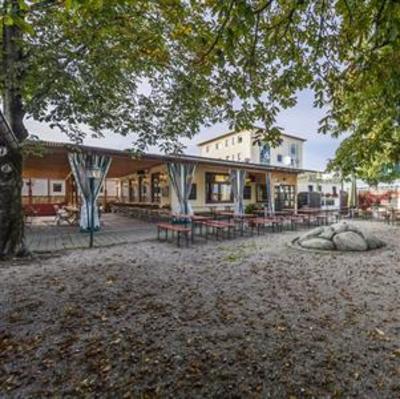 фото отеля Hotel Jagerhof Garching bei Munchen