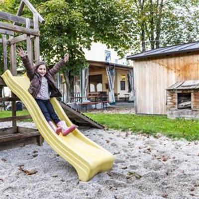 фото отеля Hotel Jagerhof Garching bei Munchen