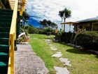 фото отеля Punakaiki Beach Hostel